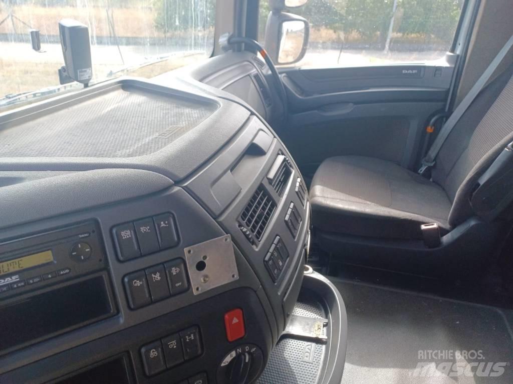 DAF XF 440 Camion à rideaux coulissants (PLSC)