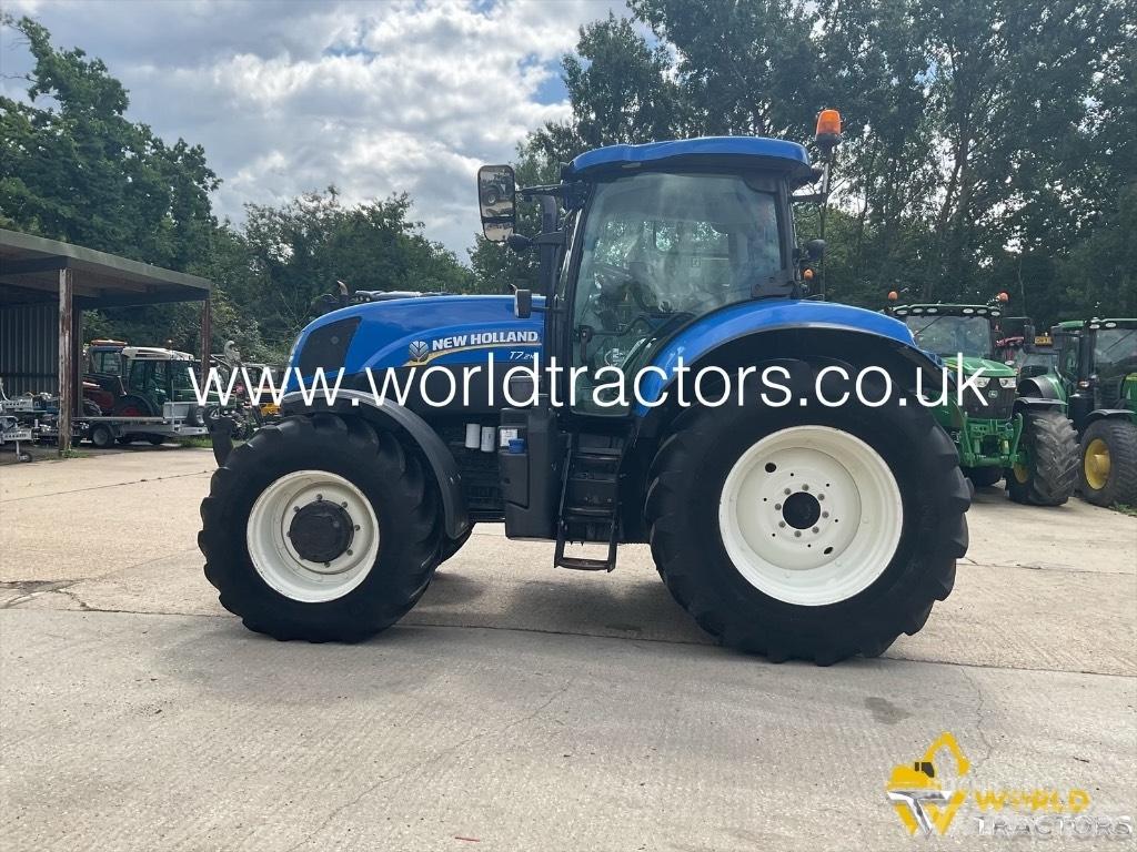 New Holland T 7.210 Tracteur