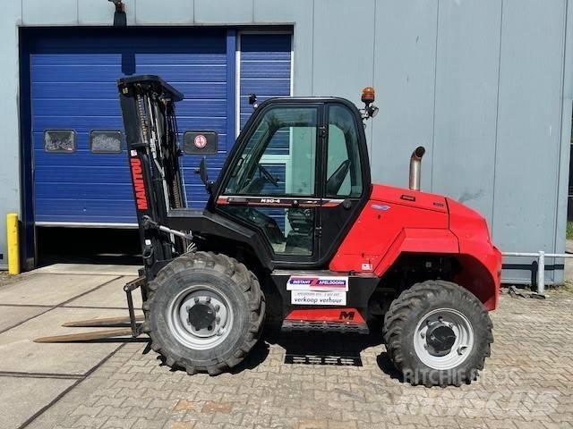 Manitou M 30.4 Chariot tout terrain
