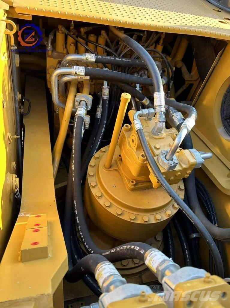 CAT 330 D2 LC Pelle sur chenilles