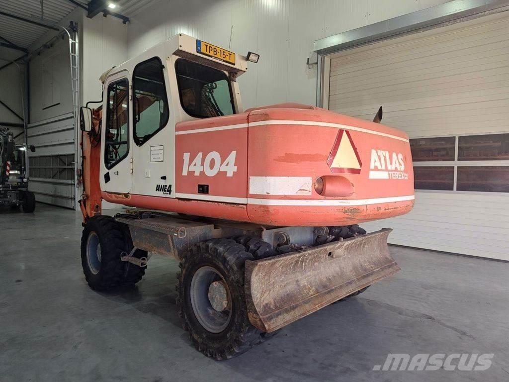 Atlas 1404 Pelle sur pneus