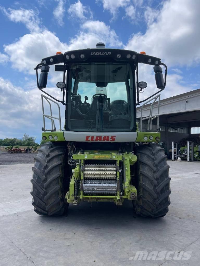 CLAAS Jaguar 990 Ensileuse automotrice