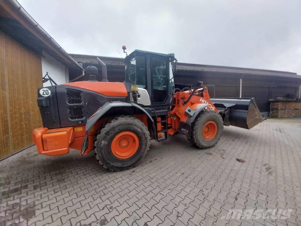 Hitachi ZW 180-5B Chargeuse sur pneus