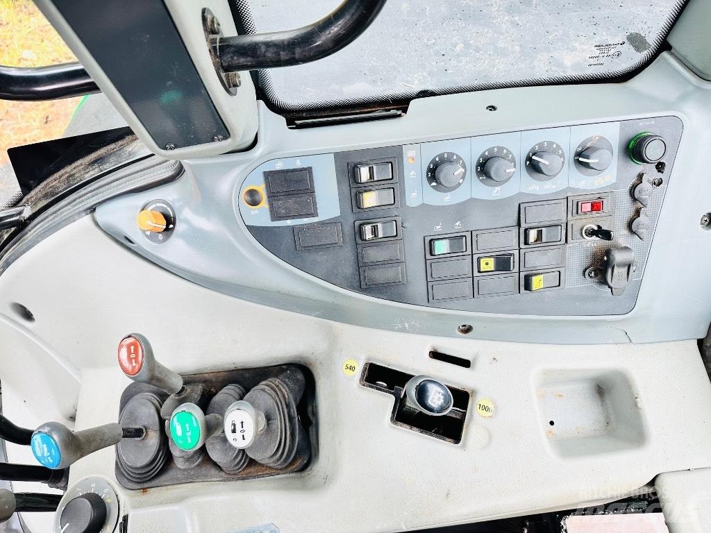 Valtra T 131 Tracteur