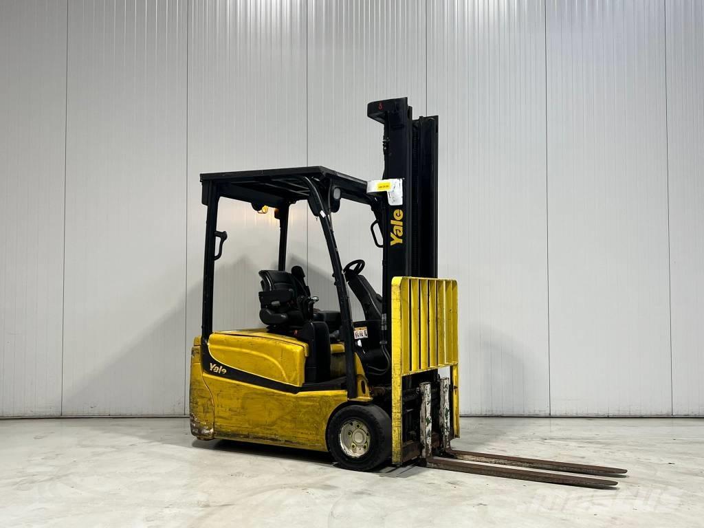 Yale ERP20VT mwb Chariots élévateurs électriques