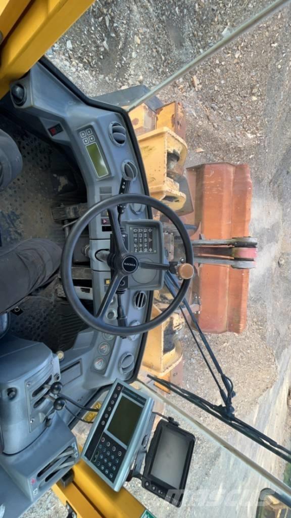 Volvo L 180 C Chargeuse sur pneus