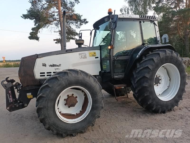 Valmet 8100 Tracteur