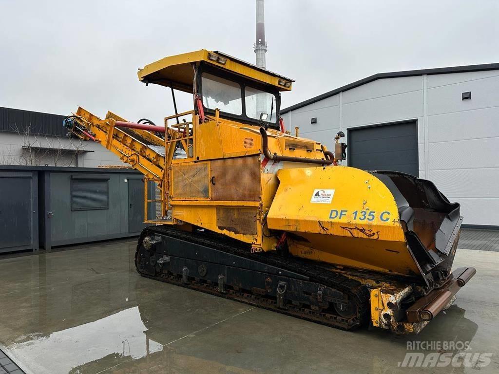 Demag DF 135 C Finisseur