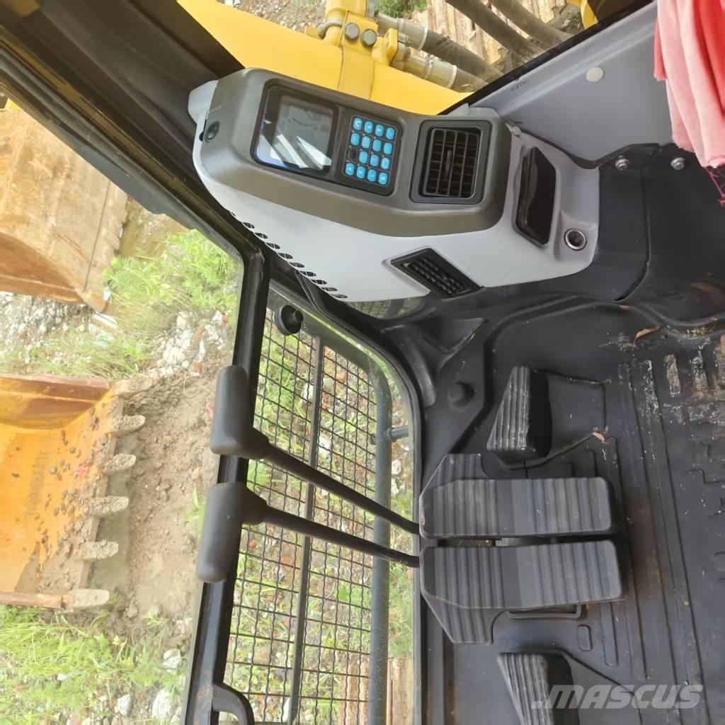 Komatsu PC 350-7 Pelle sur chenilles