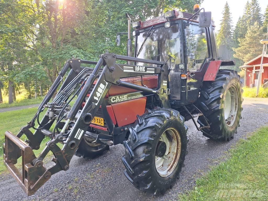 Case IH 845 XL Tracteur