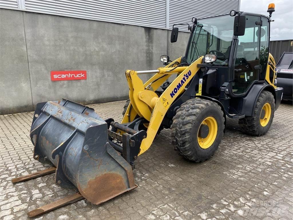 Komatsu WA70M-8EO Chargeuse multifonction