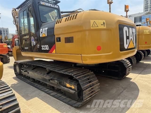 CAT 323 D L Pelle sur chenilles