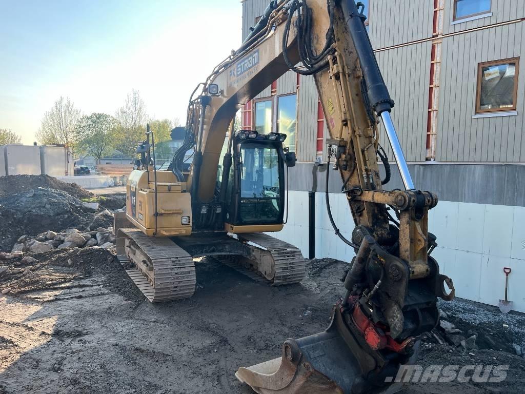CAT 311 F LRR Pelle sur chenilles