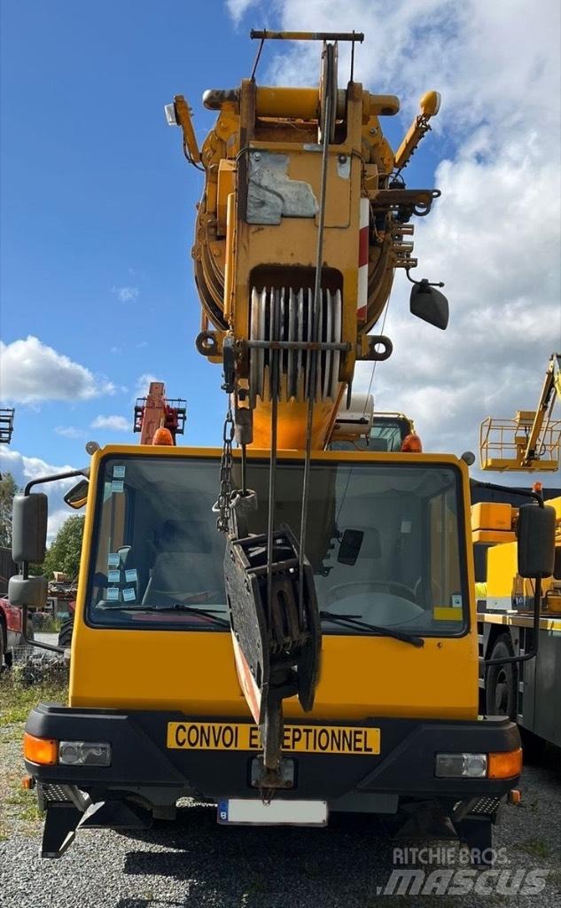 Liebherr LTM 1030-2 Grues mobiles