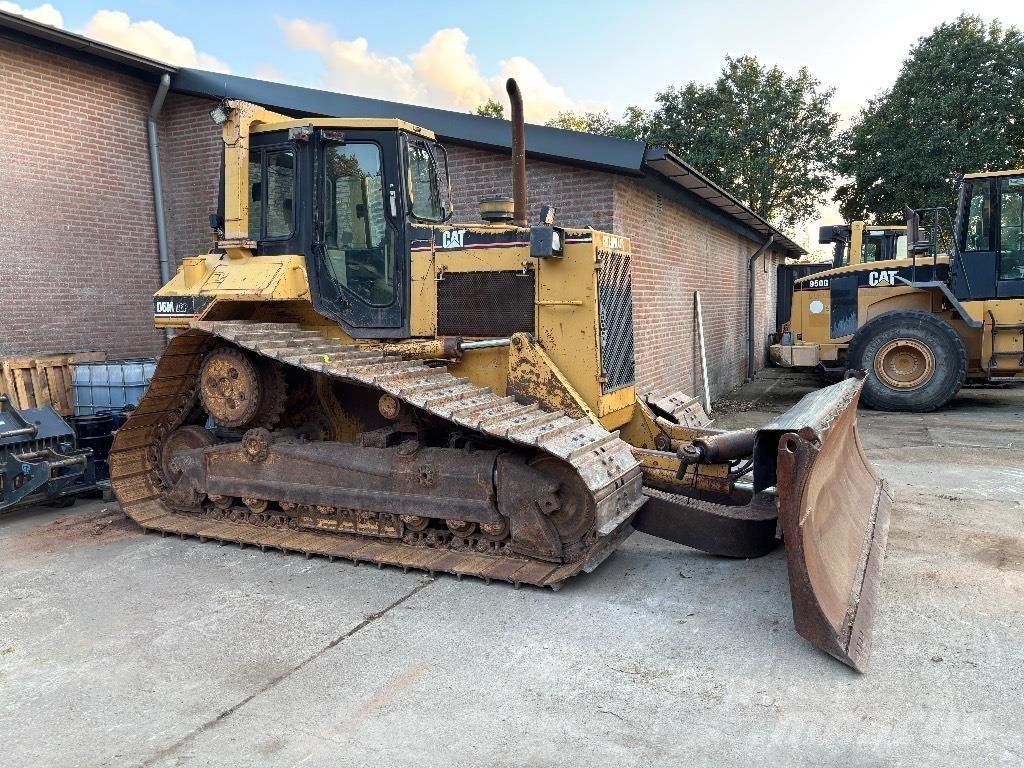 CAT D 6 M LGP Bouteurs sur chenilles
