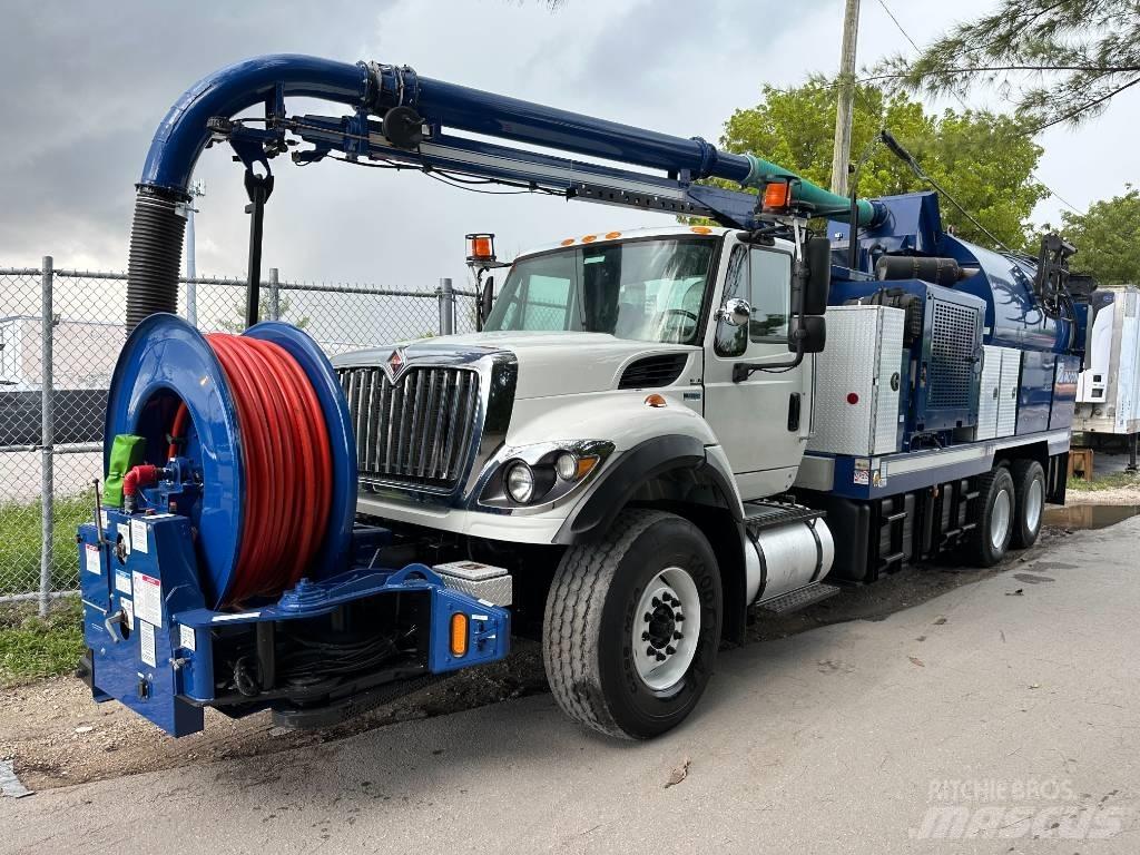 International 7500 Camion aspirateur, Hydrocureur