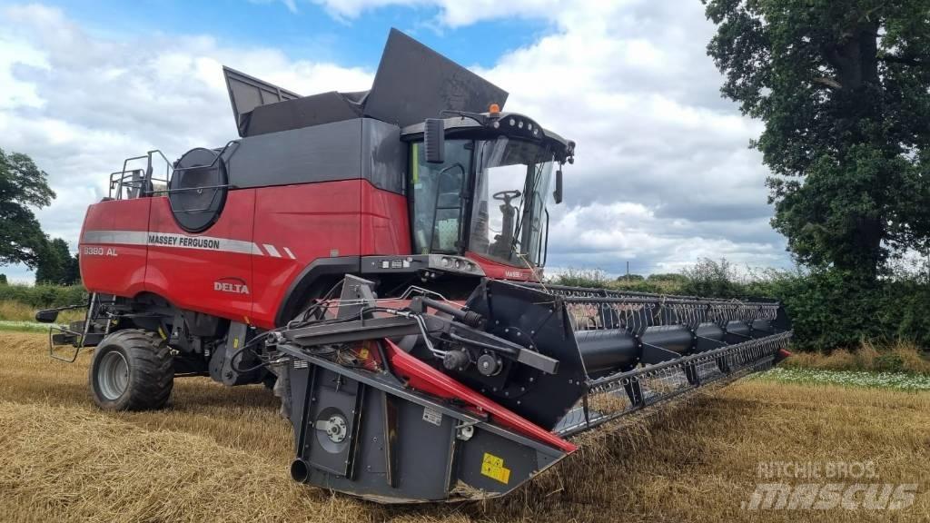 Massey Ferguson 9380 Moissonneuse batteuse