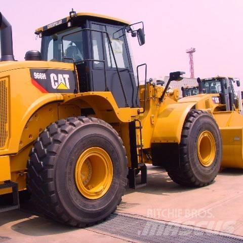 CAT 966H Chargeuse sur pneus