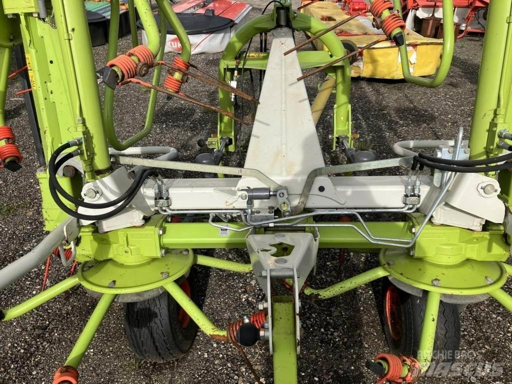 CLAAS VOLTO 1100 Rateau faneur