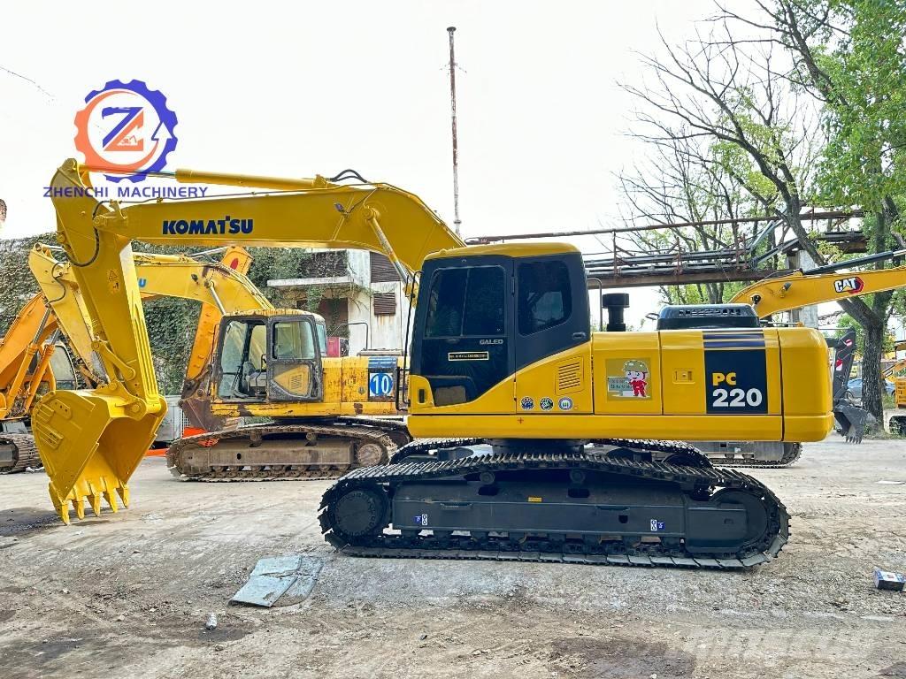 Komatsu PC 220-7 Pelle sur chenilles
