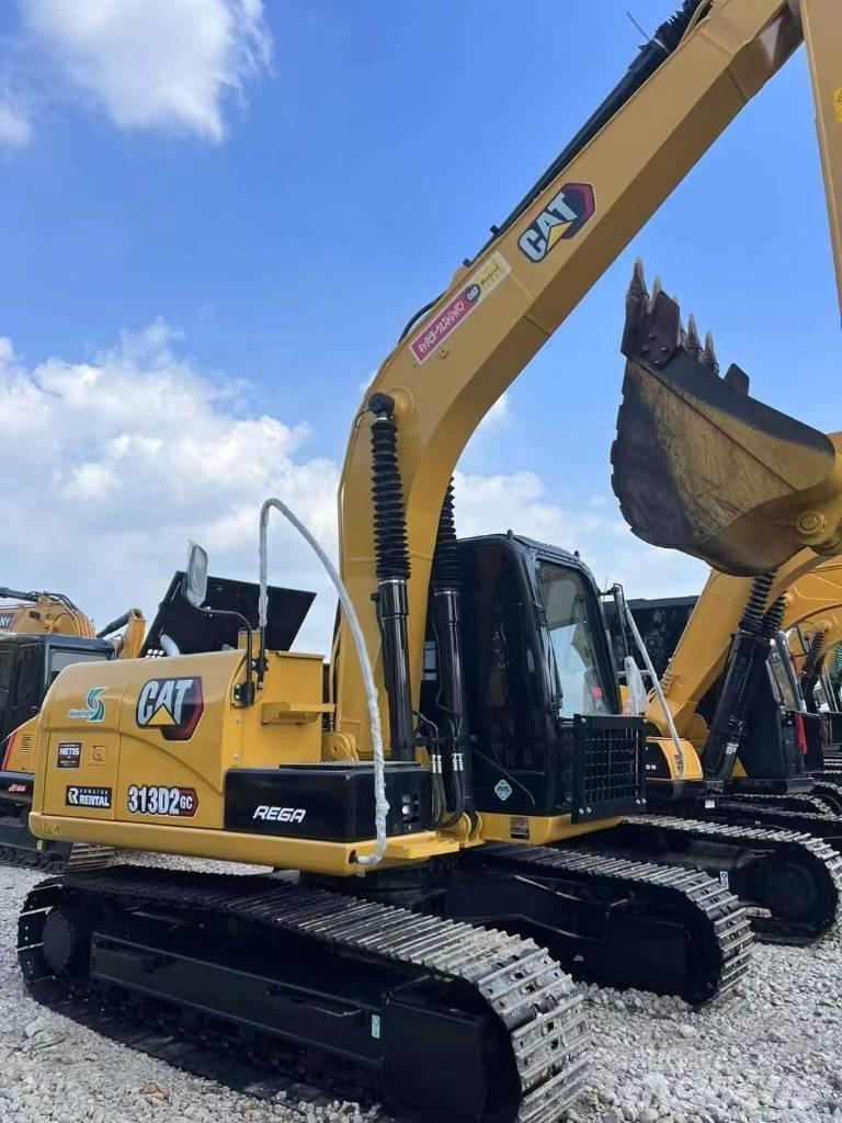 CAT 313 D Pelle sur chenilles