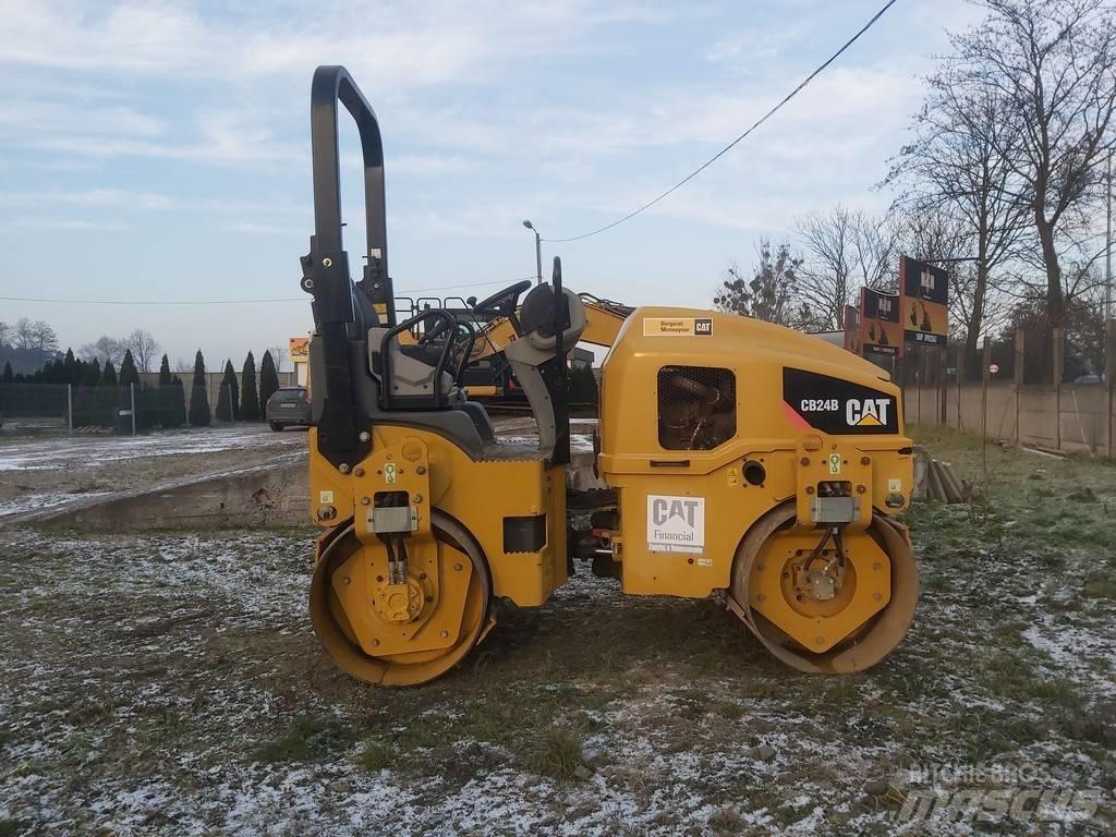 CAT CB 24 B Rouleaux tandem