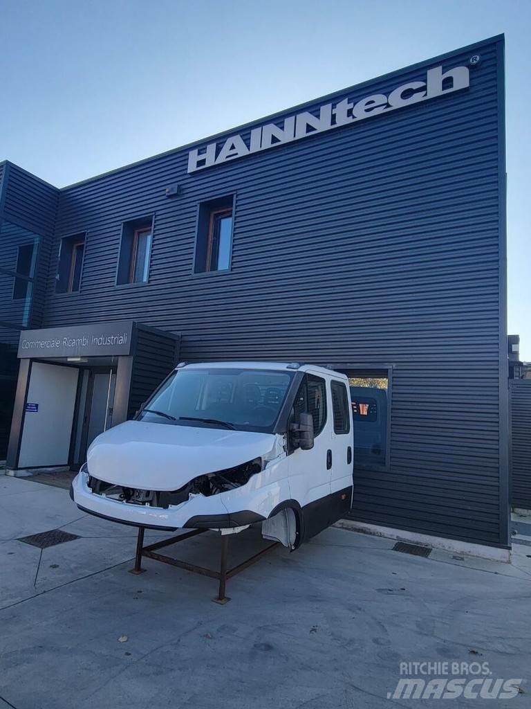 Iveco DAILY E6 Cabines