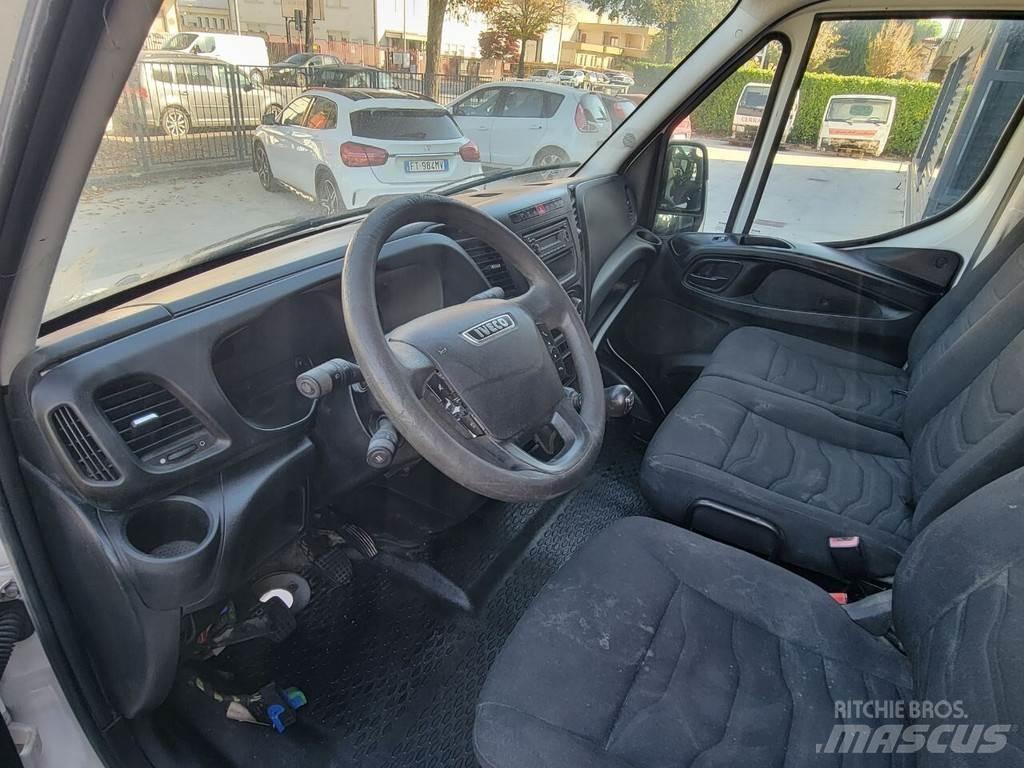 Iveco DAILY E6 Cabines