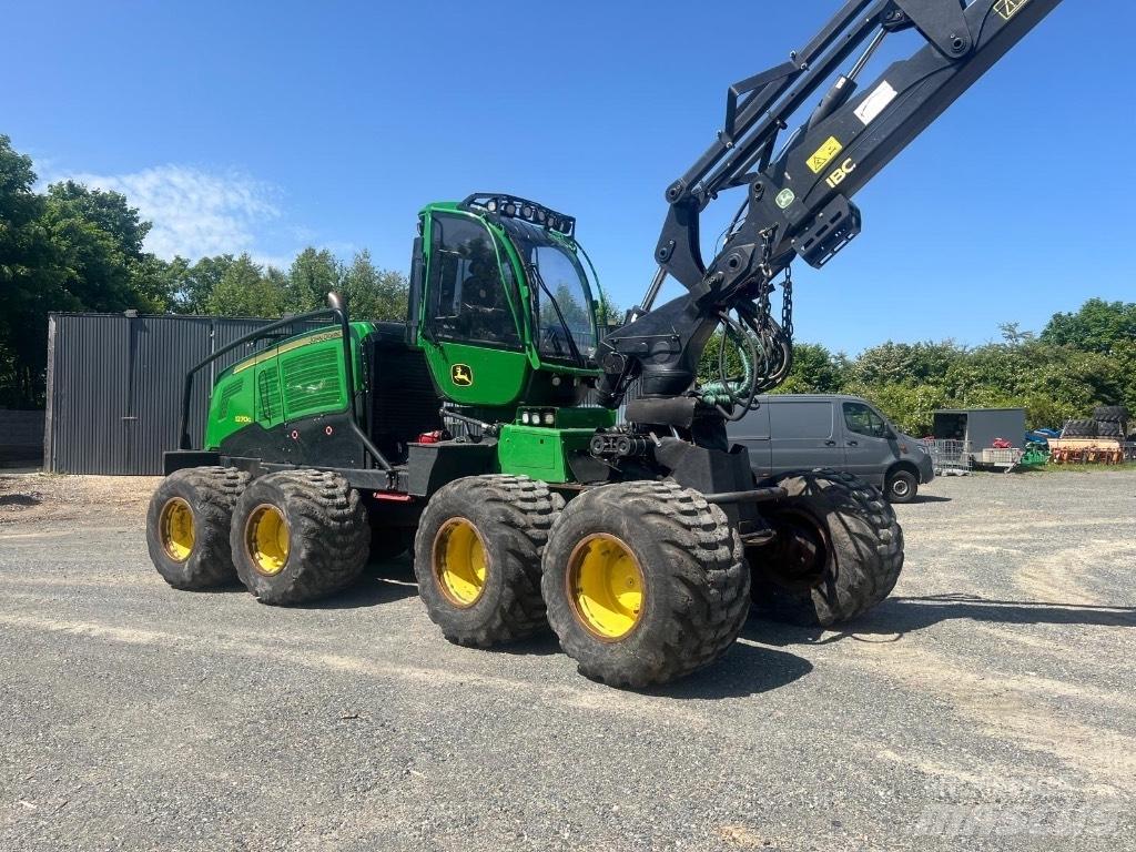 John Deere 1270 G Abatteuse