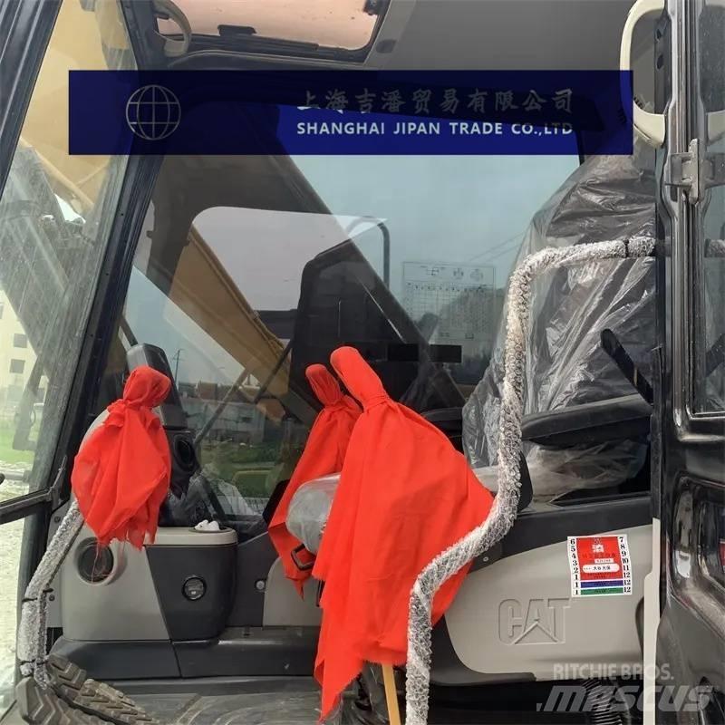 CAT 324 D Pelle sur chenilles