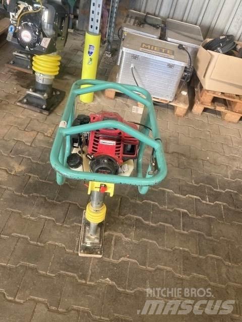 Ammann ATR30 Plaque vibrante
