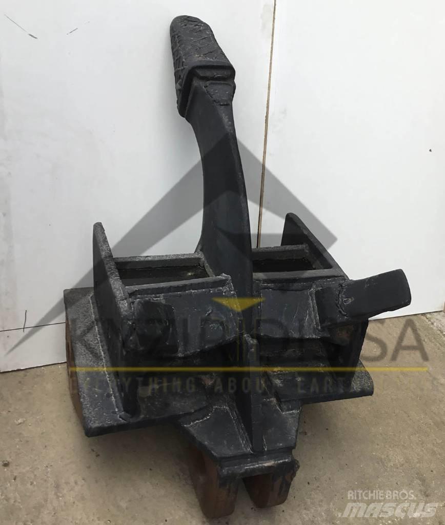 Liebherr R 942 Scarificateur