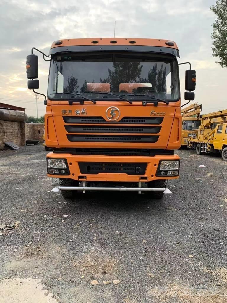 Shacman F3000 6X4 Camion citerne à eau