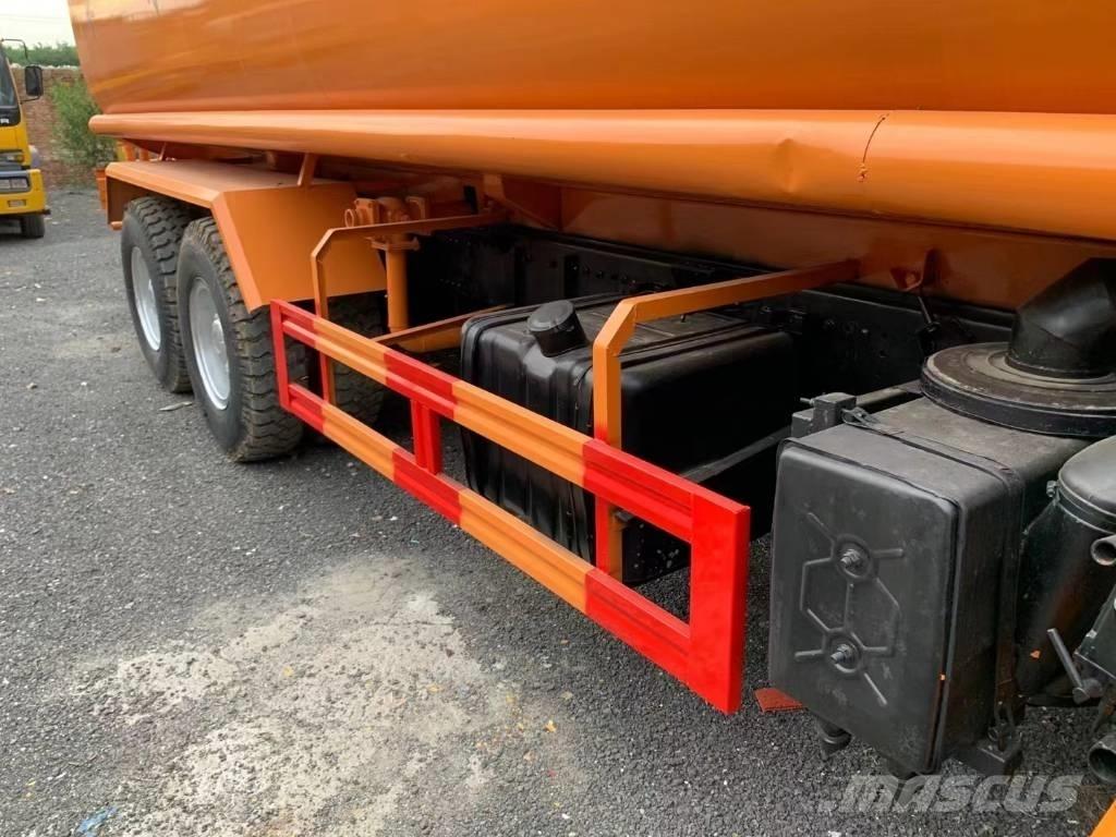 Shacman F3000 6X4 Camion citerne à eau