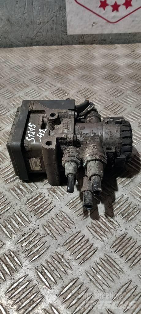 Scania R 440 1879275 Freins