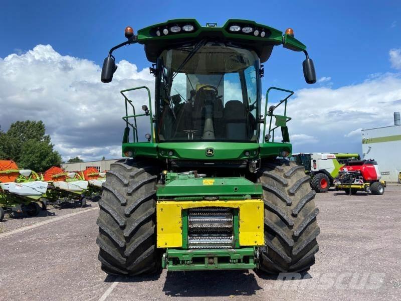 John Deere 8500i Ensileuse automotrice