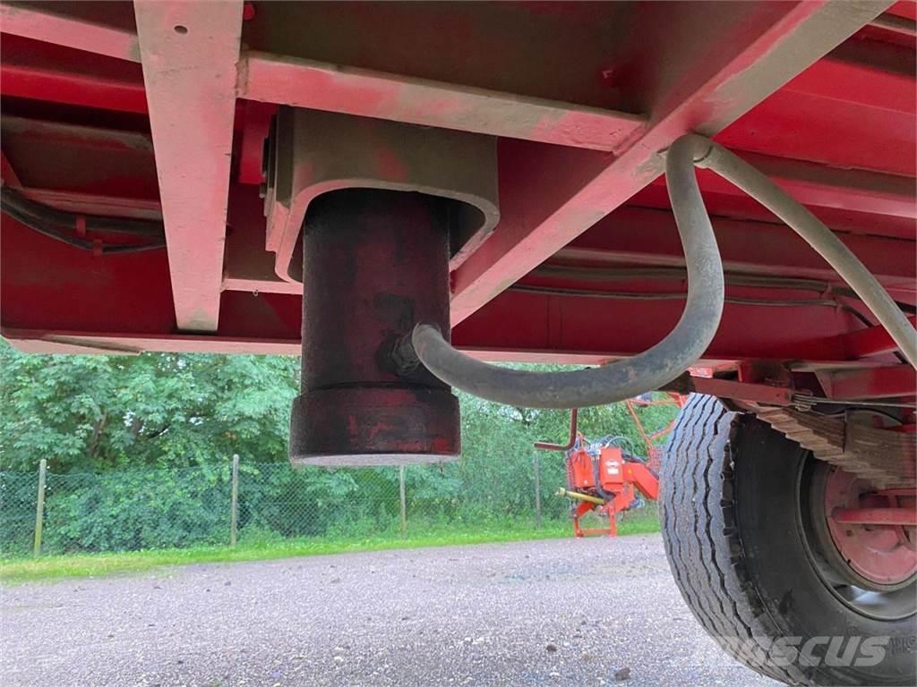 Agromet T-149 Remorque benne