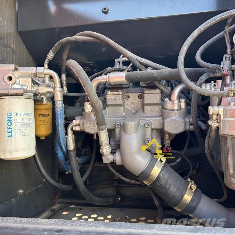 Hitachi ZX 200-3 Pelle sur chenilles