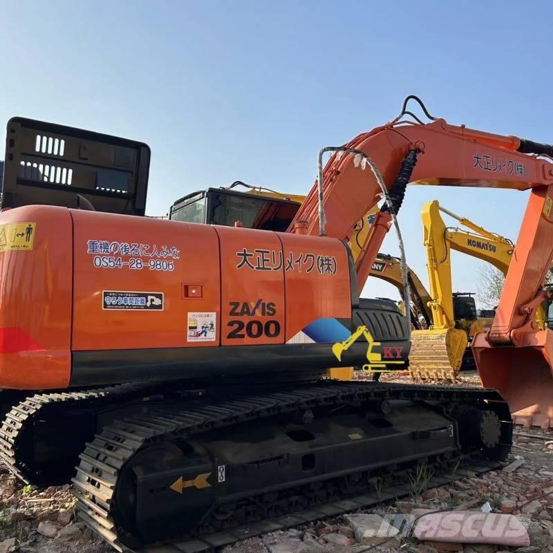 Hitachi ZX 200-3 Pelle sur chenilles