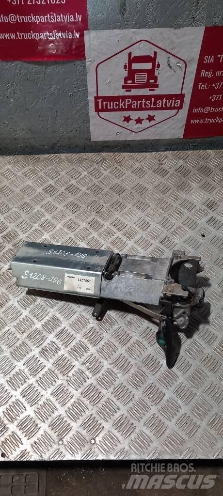 Scania 94 D.   1427567 Cabines