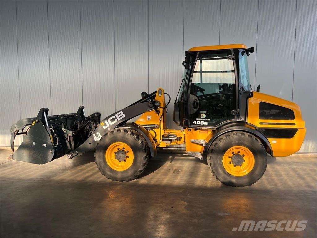 JCB 409 Agri Chargeuse sur pneus