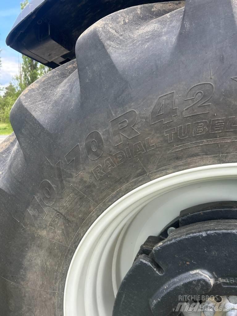 Steyr Absolut CVT Tracteur