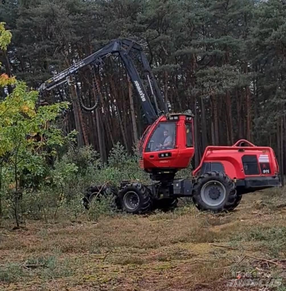 Komatsu 911.6 Abatteuse