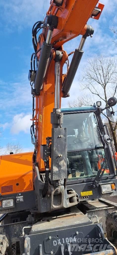 Doosan DX 100 W-7 Pelle sur pneus