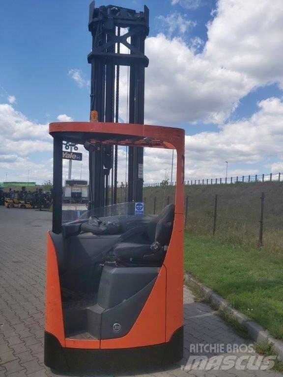 BT RR E 160 Chariot à mât rétractable