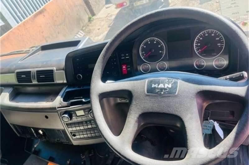 MAN 33 SERIES Autre camion