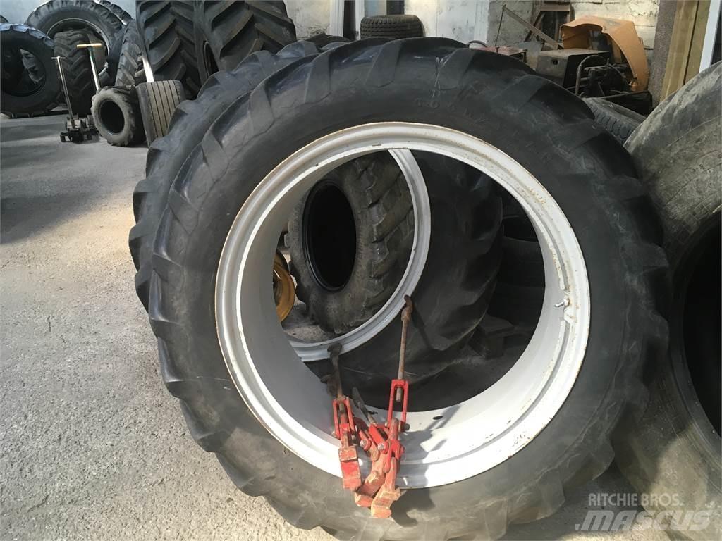 Tvillinghjul Pneus, roues et jantes