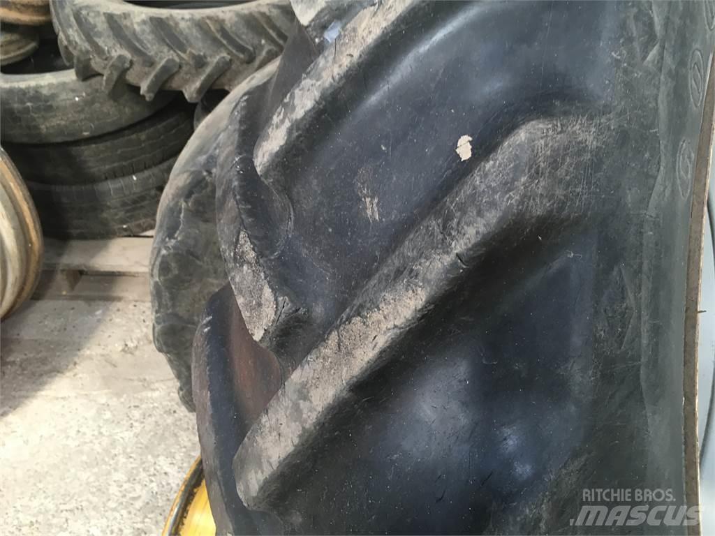  Tvillinghjul Pneus, roues et jantes