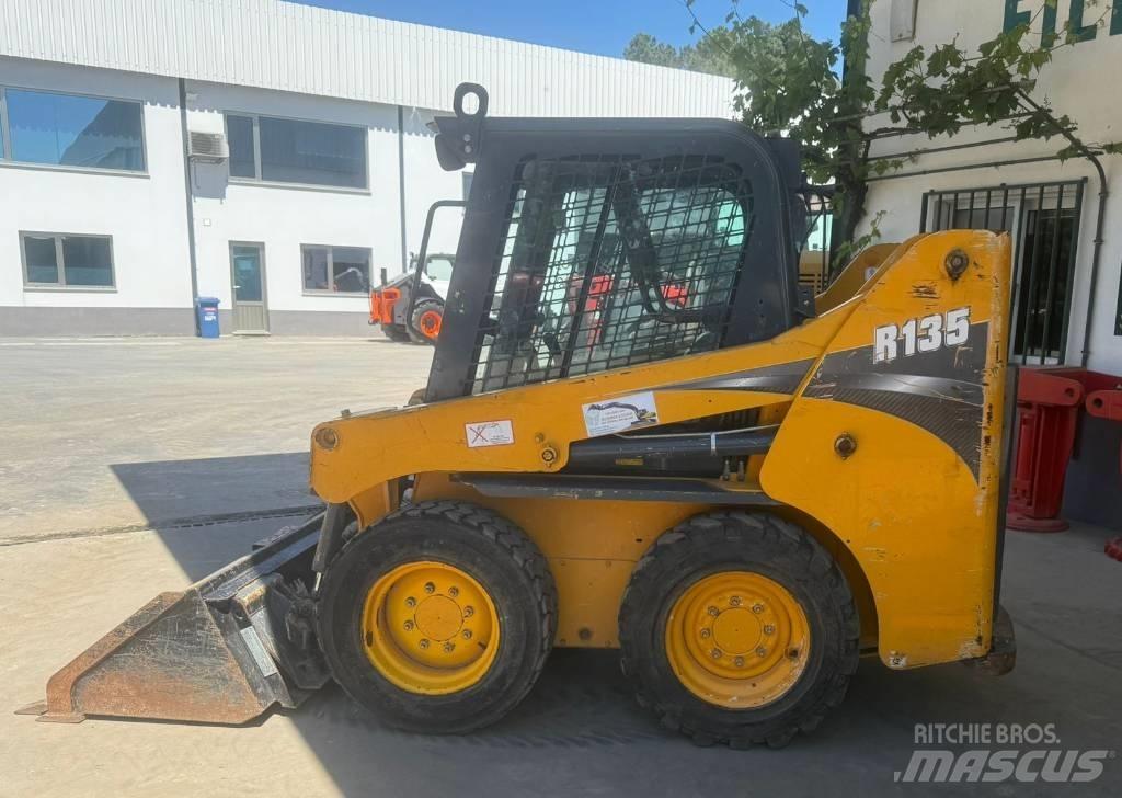 Gehl R 135 Chargeuse compacte