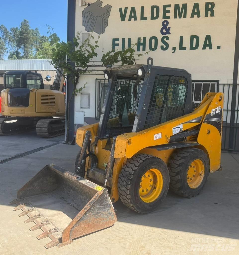 Gehl R 135 Chargeuse compacte